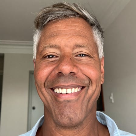 Portrait d'un habitant du centre-ville ayant comparé ses devis de diagnostic à Agen